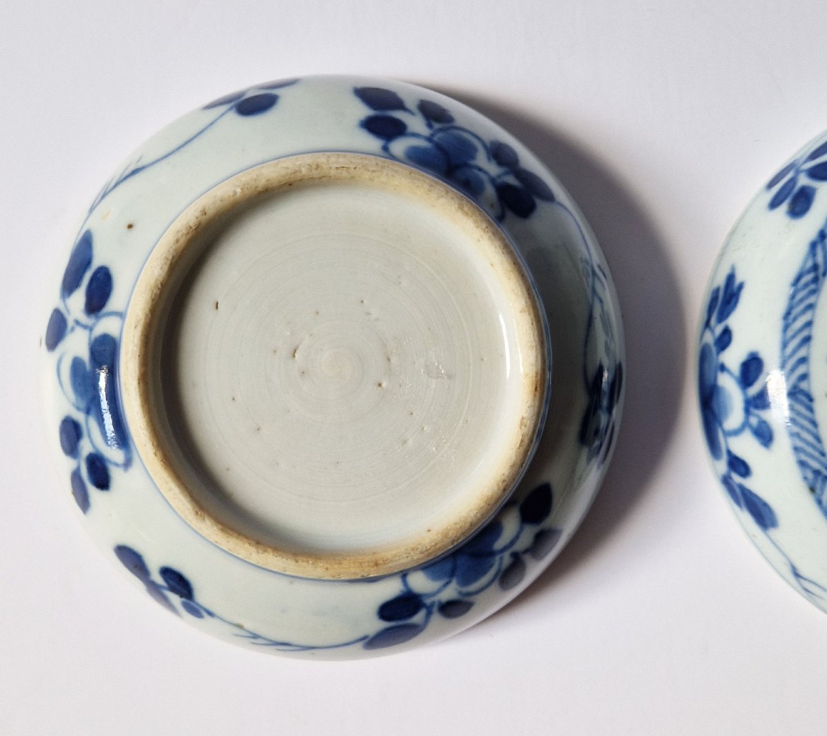 Chinese Blue-and-white  Box With Circular Lid, From Ca Mau Wreck, C. 1725-photo-4