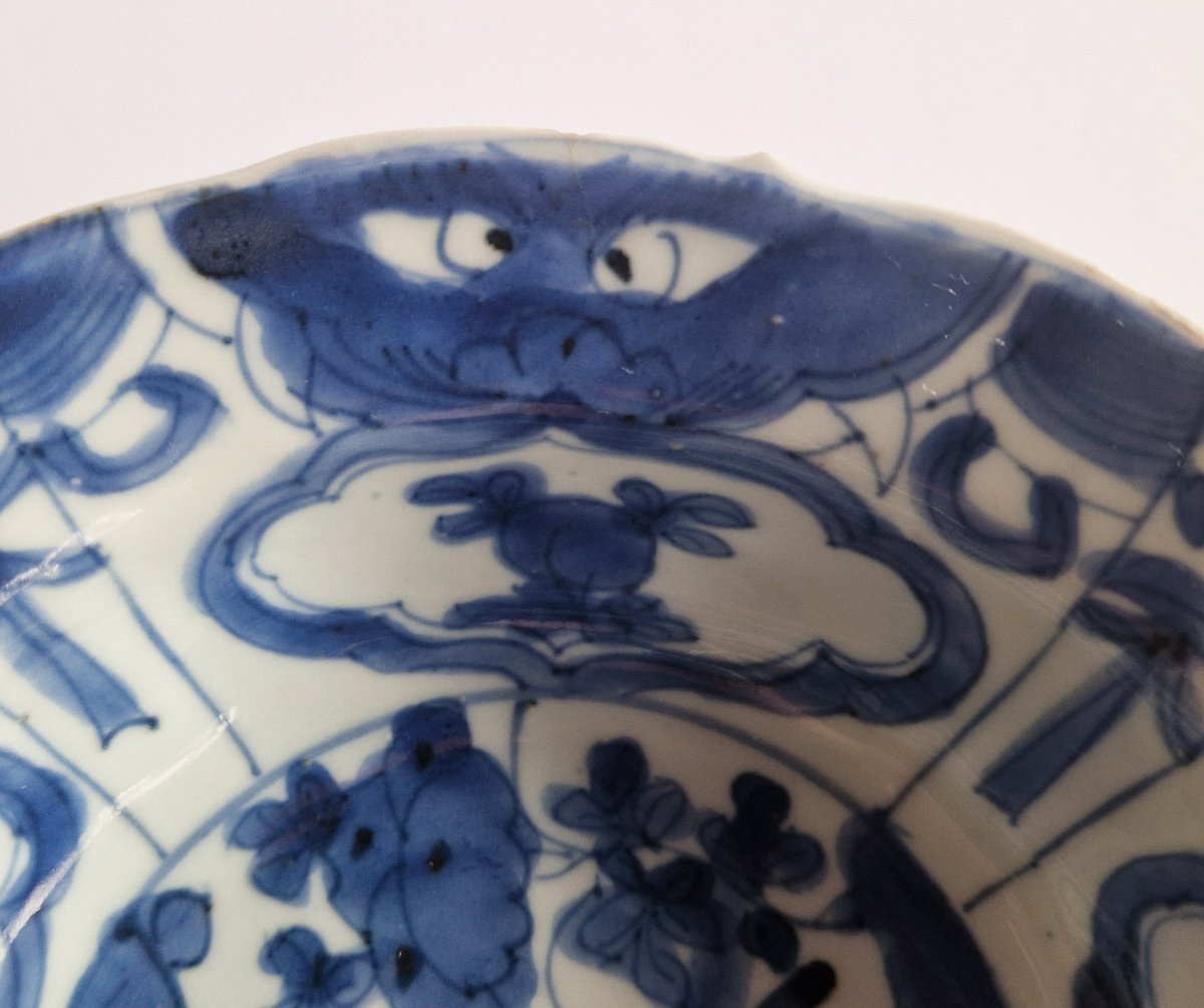 Chinese Ming Wanli 'kraak' Blue And White Bowl C.1620-photo-1