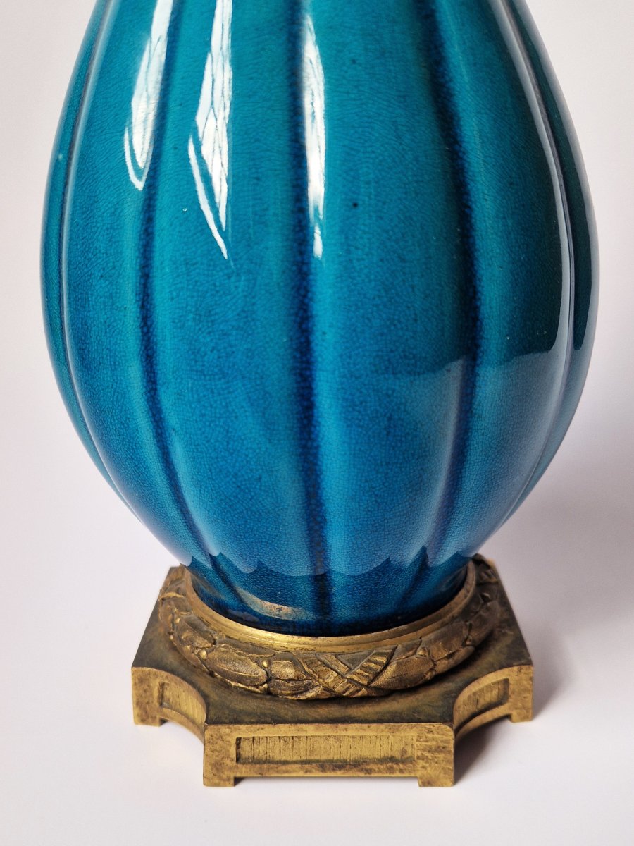 A Monochrome Vase In Turquoise Chinese 19th Century Porcelain With Louis XVI Style Mounts-photo-4