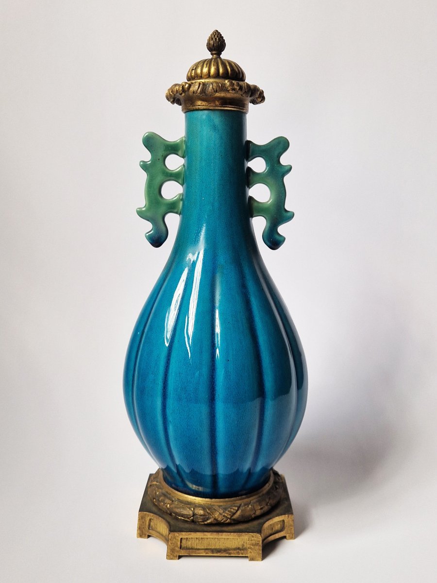 A Monochrome Vase In Turquoise Chinese 19th Century Porcelain With Louis XVI Style Mounts