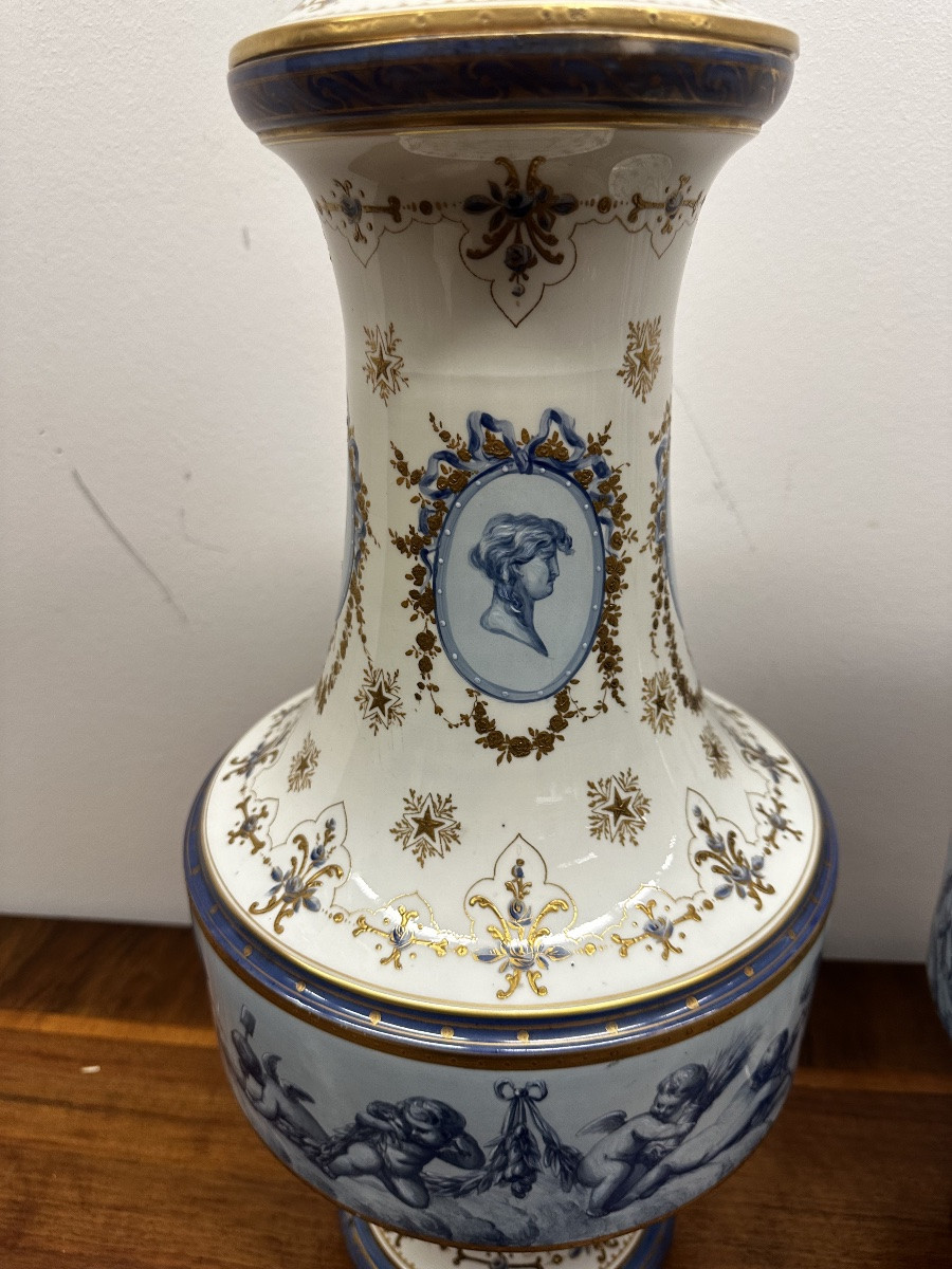 Paire de grands vases en porcelaine de France – Style Louis XVI – Fin XIXe siècle-photo-4