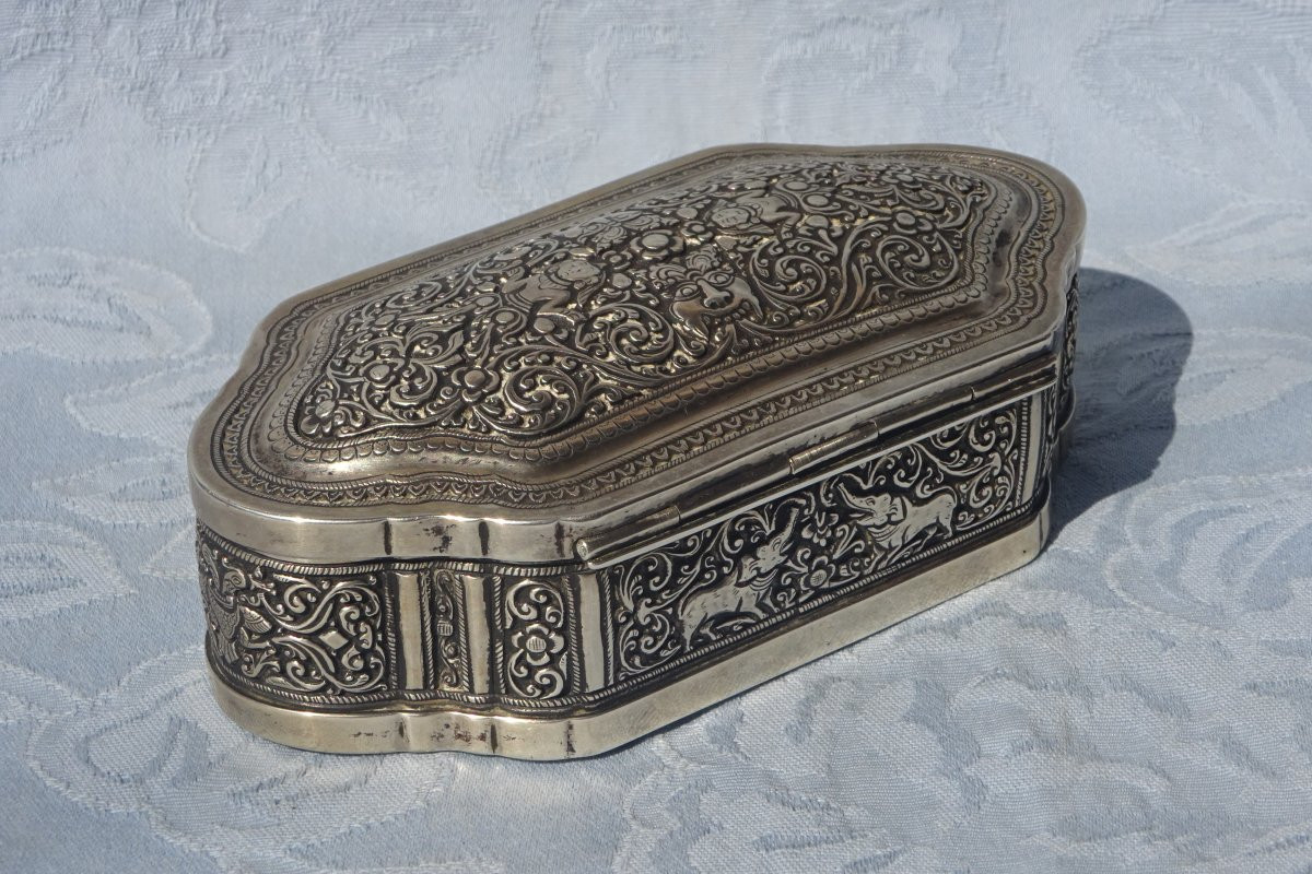 Antique 19th Century Silver Sri Lankan Tobacco Box -photo-2