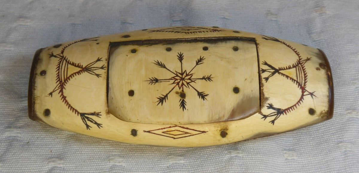 19th Century Horn Snuffbox-photo-2