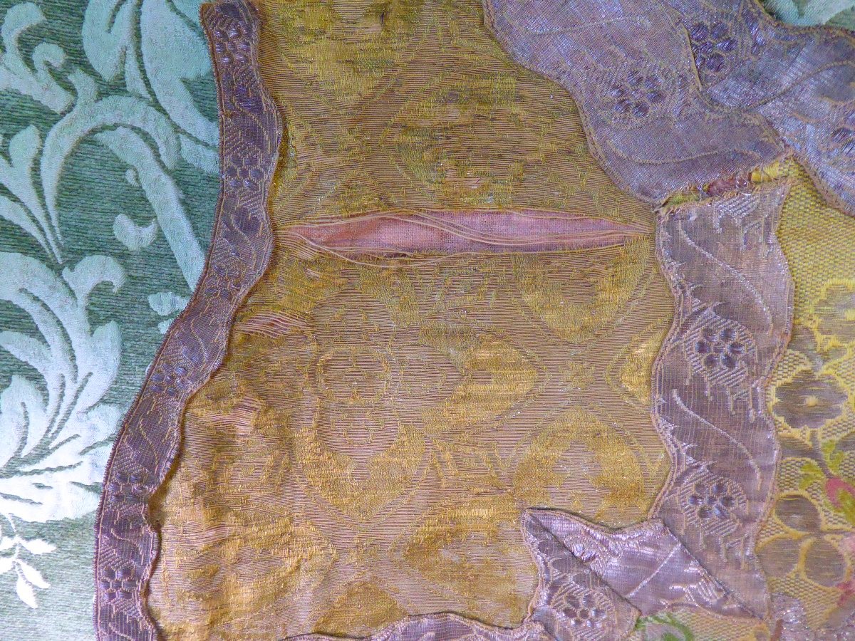 18th-century French Silver Brocade Chasuble Adorned With The Pelican In Her Piety.-photo-3