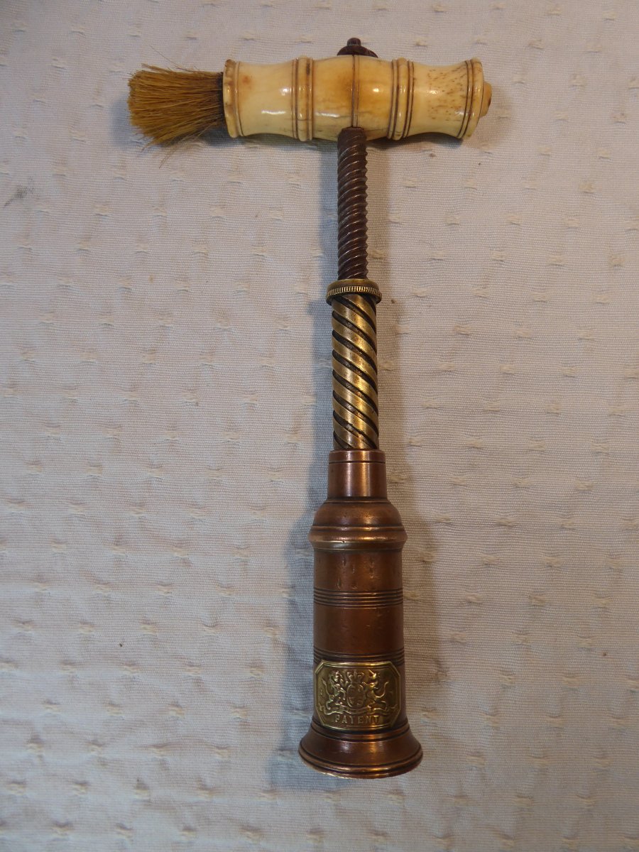 English Thomason-style Corkscrew (circa 1850–1880).-photo-2