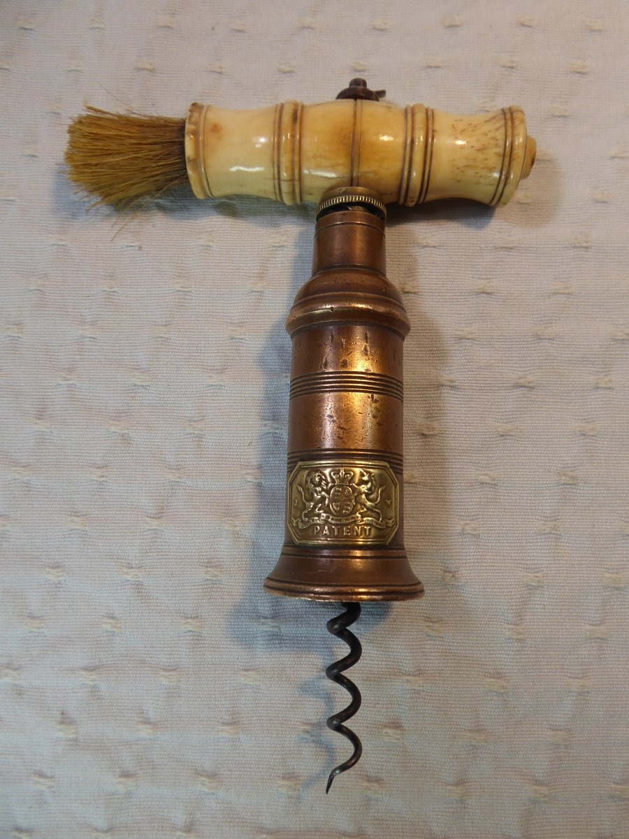 English Thomason-style Corkscrew (circa 1850–1880).