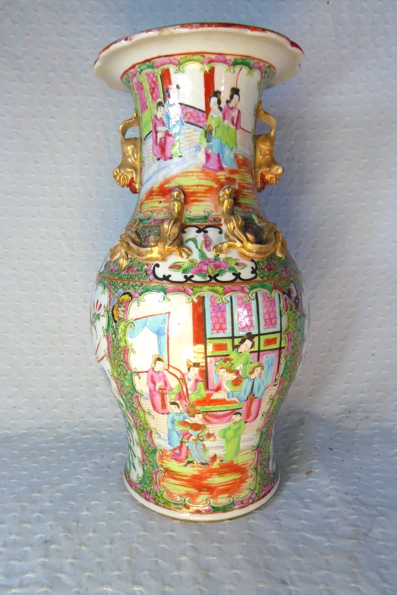 Large 19th-century “famille Rose” Vase