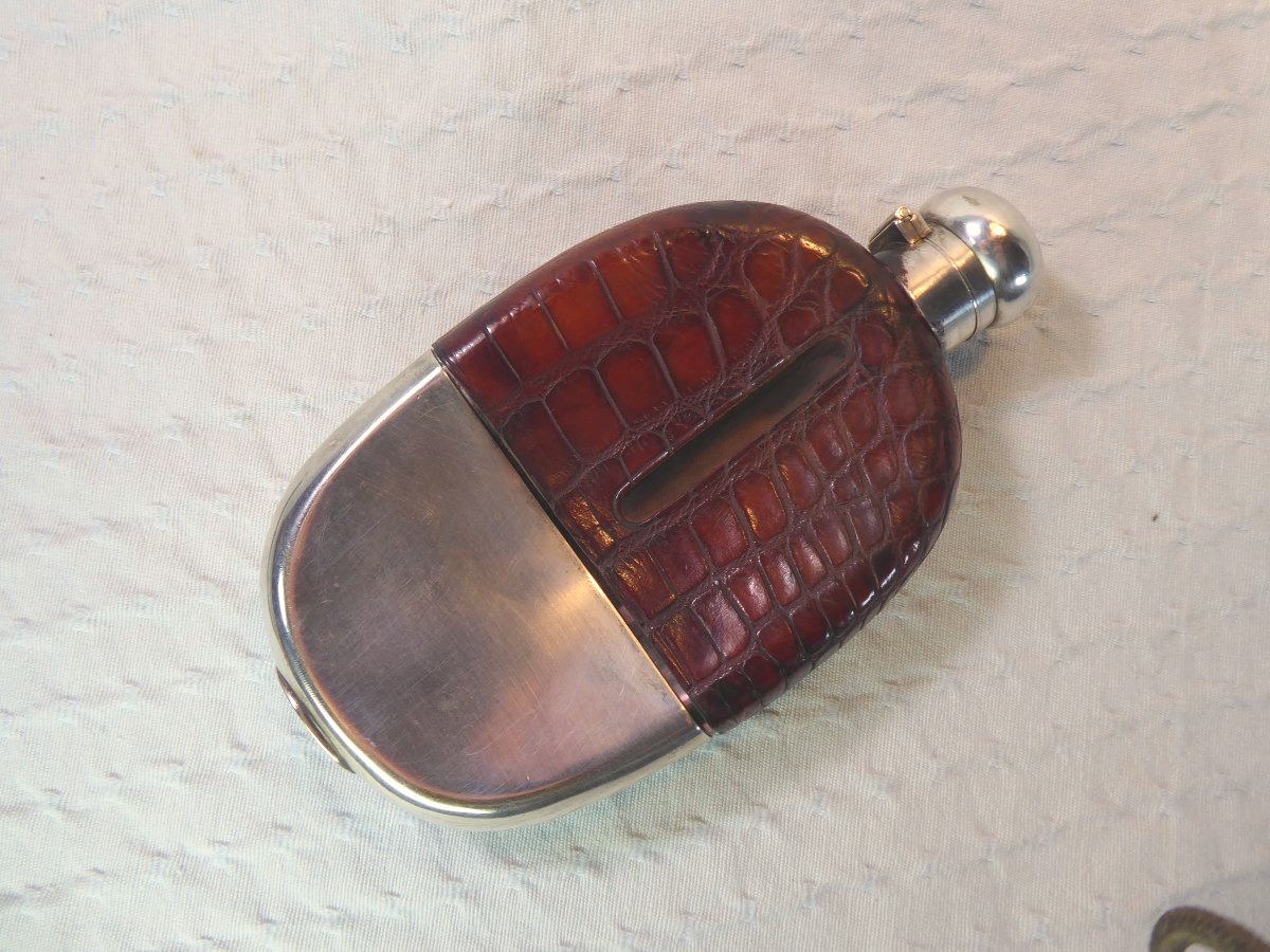 Flasque à whisky anglaise du XIXe siècle pour gentleman.-photo-2