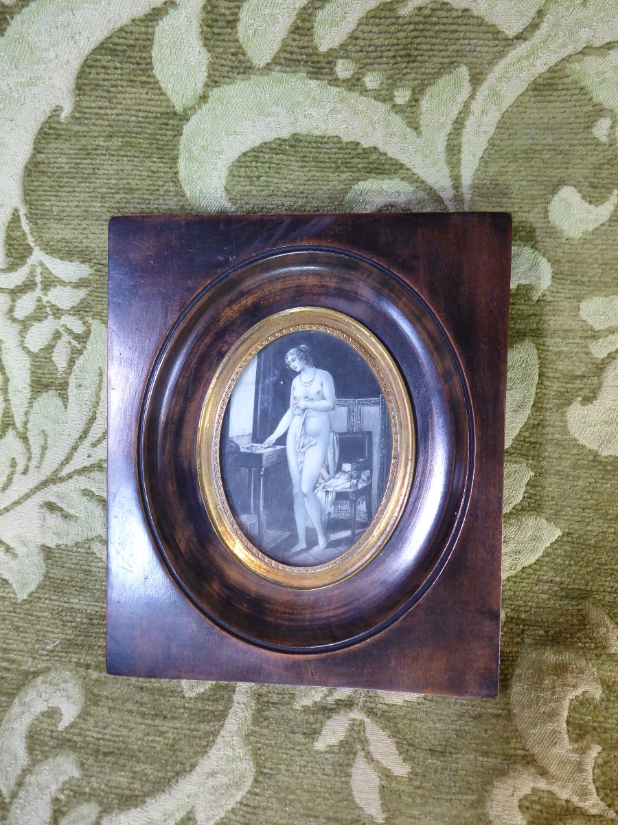 Une paire de miniatures en grisaille représentant des nus, datant de la Belle Époque.-photo-3