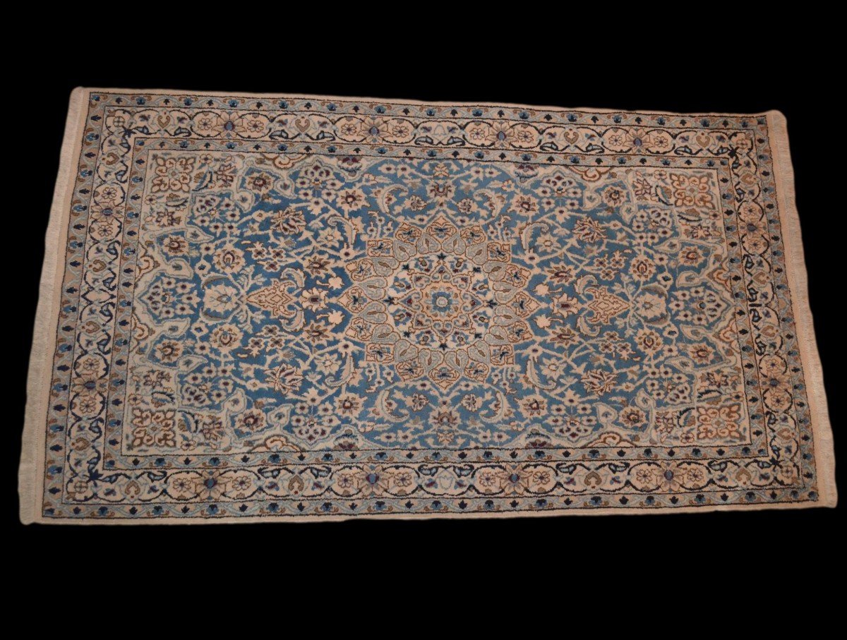 Tapis Na'in, Persan, 120 x 210 cm, laine & soie nouées main en Iran, vers 1970, en très bon état-photo-2