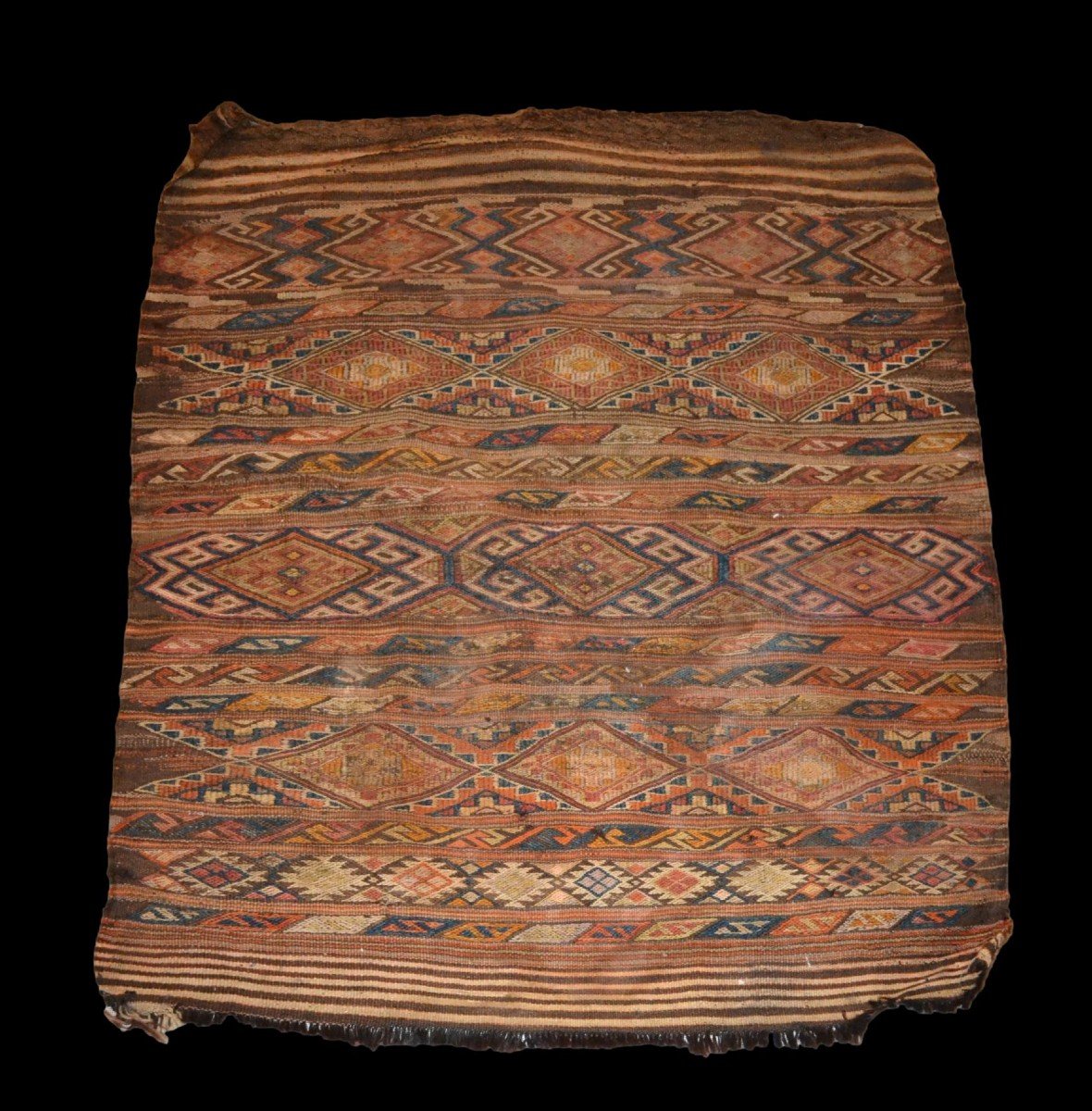 Mafrash en kilim Shahsavan Moghan, 97 x 112 cm, laine sur laine tissée main façon soumak XIXème
