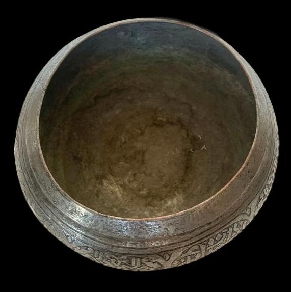 Tas, Engraved Tinned Copper Tripod Basin, Syria? From The 19th Century, Beautiful Calligraphy-photo-4