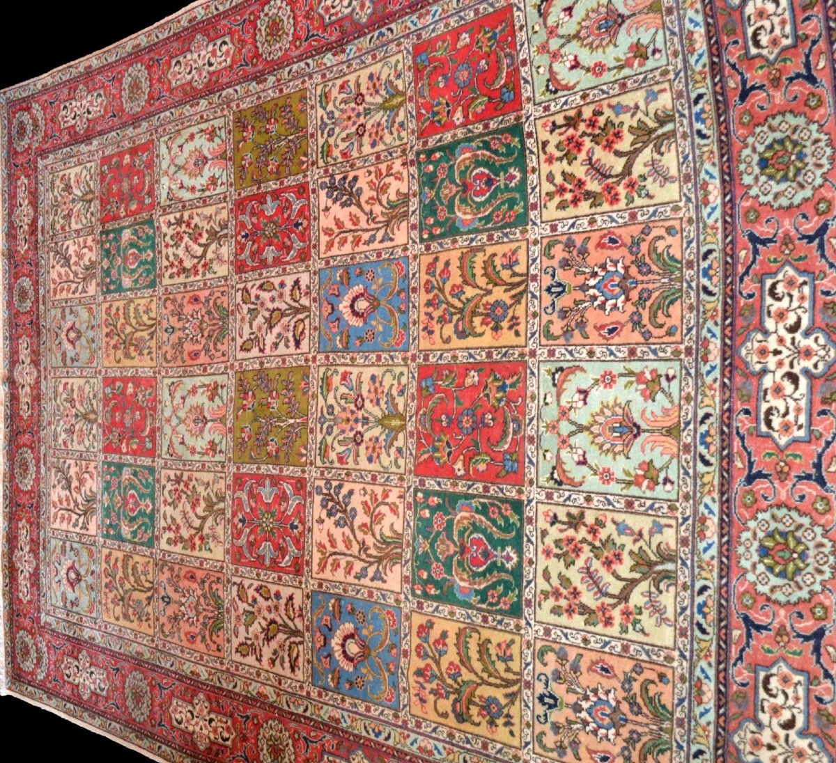 Tabriz aux quatre saisons, 280 x 396 cm, laine Kork nouée main en Iran vers 1980, très bel état-photo-4