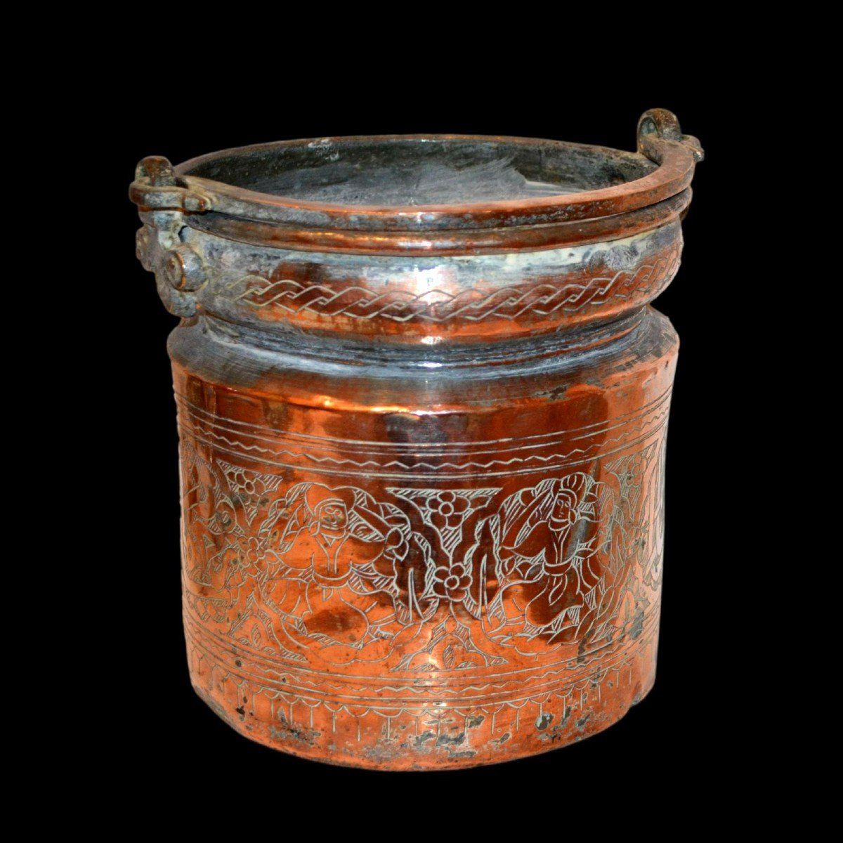 Cauldron, Tinned Copper, 19th Century Persia, Decorated With Medallions, Calligraphy And Seated Princes-photo-1