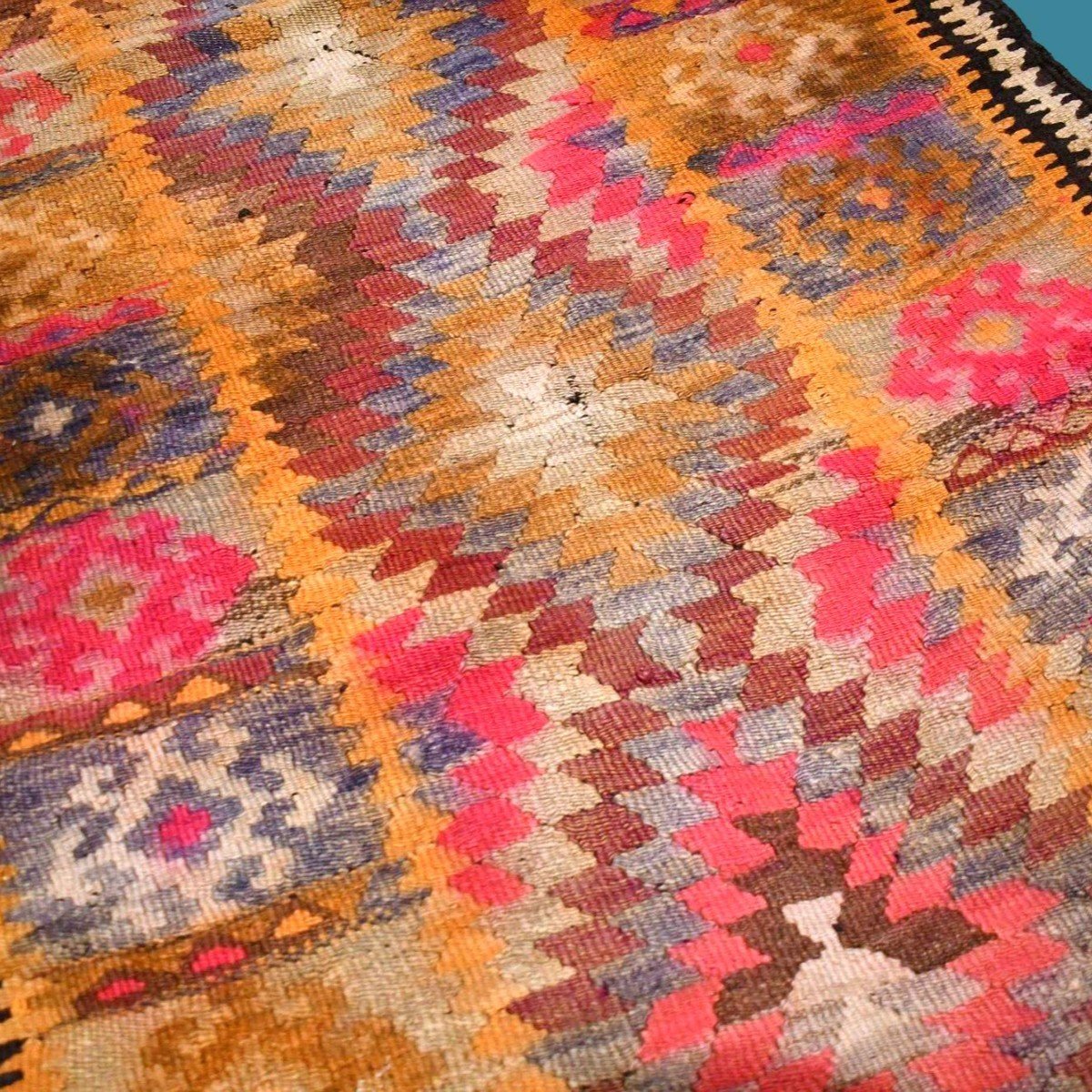 Kurdish Herki Carpet-gallery, 100 Cm X 303 Cm, Hand-woven Wool, Anatolia Or Iraq, Early 20th Century-photo-4