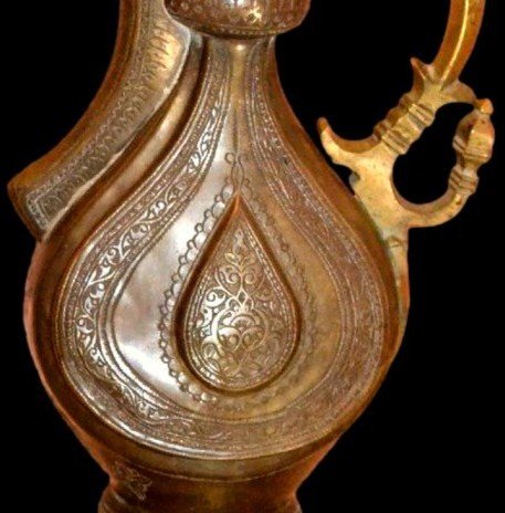Oriental Ewer In Brass & Chiseled Bronze, Signed, Uzbekistan, Central Asia, 19th Century-photo-1
