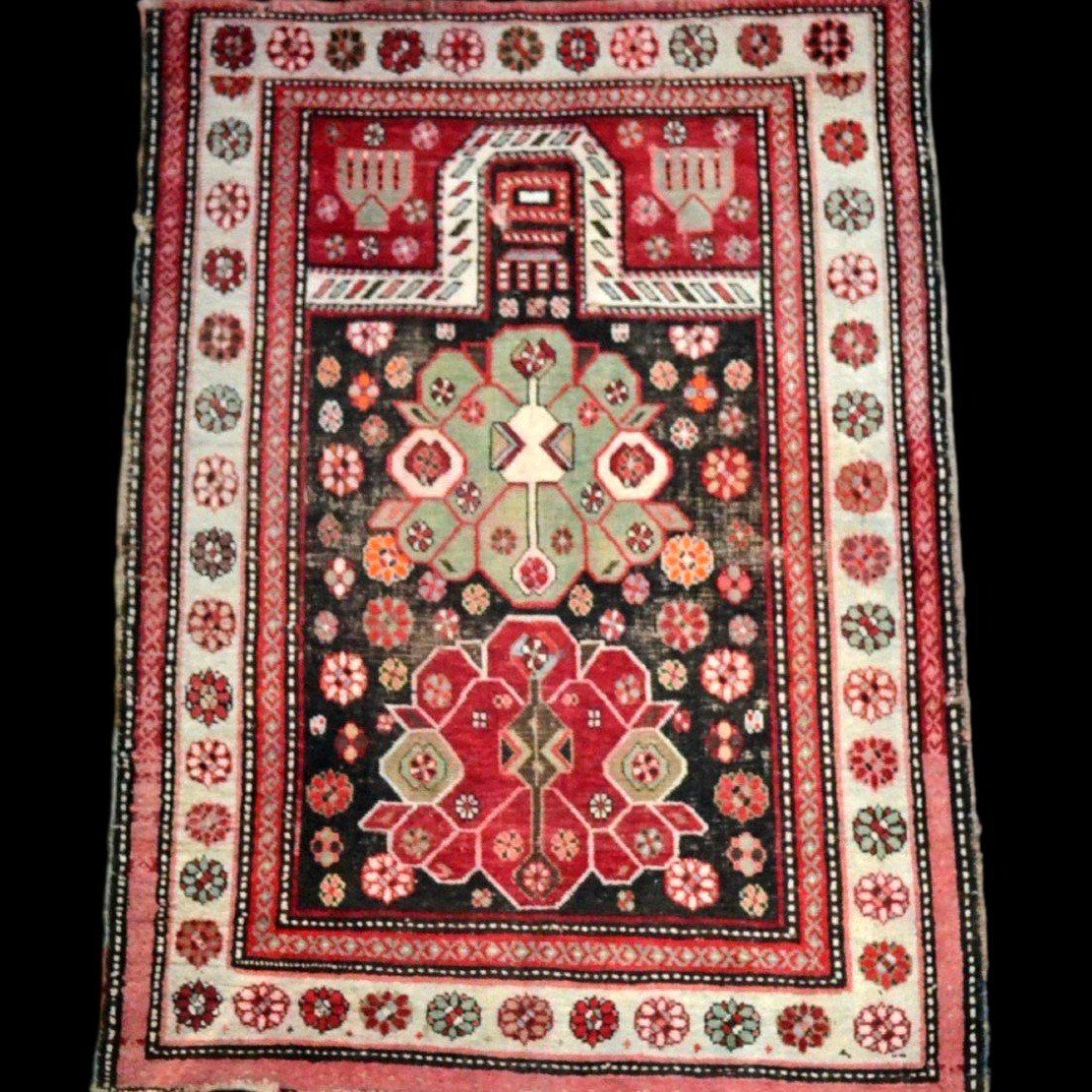 Kazak de prière ancien, 113 cm x 152 cm, laine nouée main au Caucase au milieu du XIXème siècle-photo-8