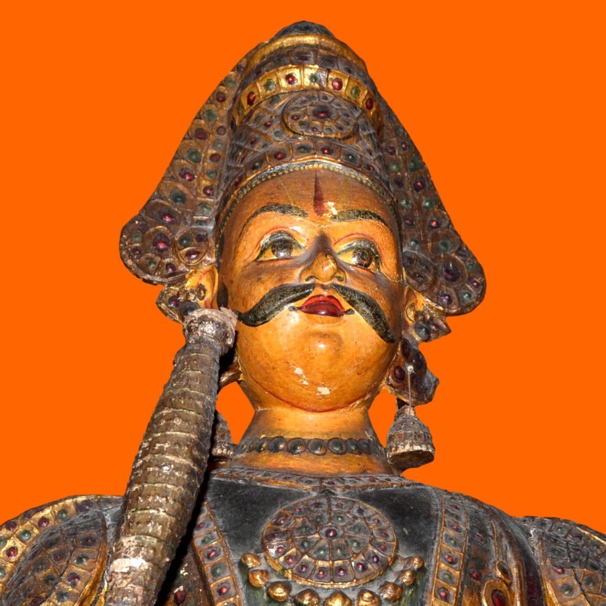 Importante et rare paire de statues Gangaur, Rajasthan, Inde du XIXème siècle-photo-2