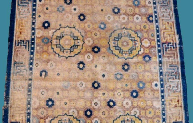 Kashgar ancien, 162 x 302 cm, laine nouée main au Turkestan Oriental, fin XVIII - début  XIXème-photo-1