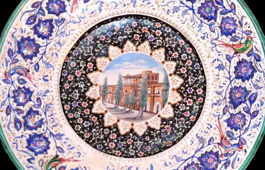 Coupe et plat, Minâkâri ancien, vers1900, Ispahan, Iran, décor du palais Ali Qapu-photo-1