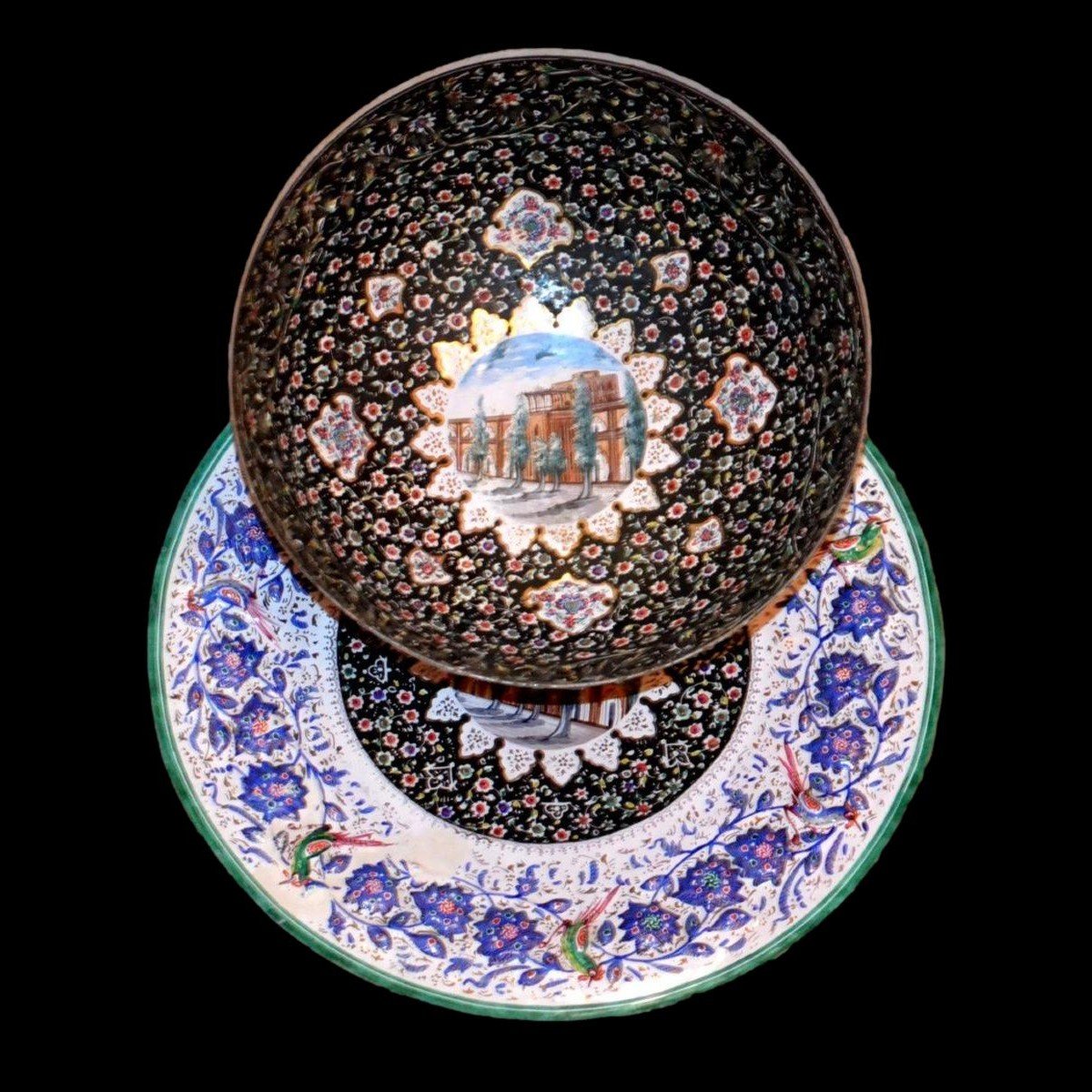 Coupe et plat, Minâkâri ancien, vers1900, Ispahan, Iran, décor du palais Ali Qapu