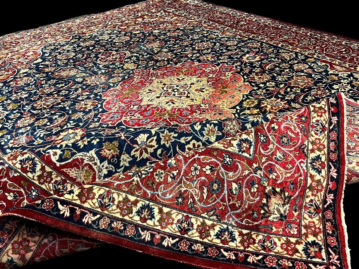 Important Isfahan Rug, 298 Cm X 384 Cm, Hand-knotted Kork Wool In Iran, Persia Circa 1950-1960-photo-2