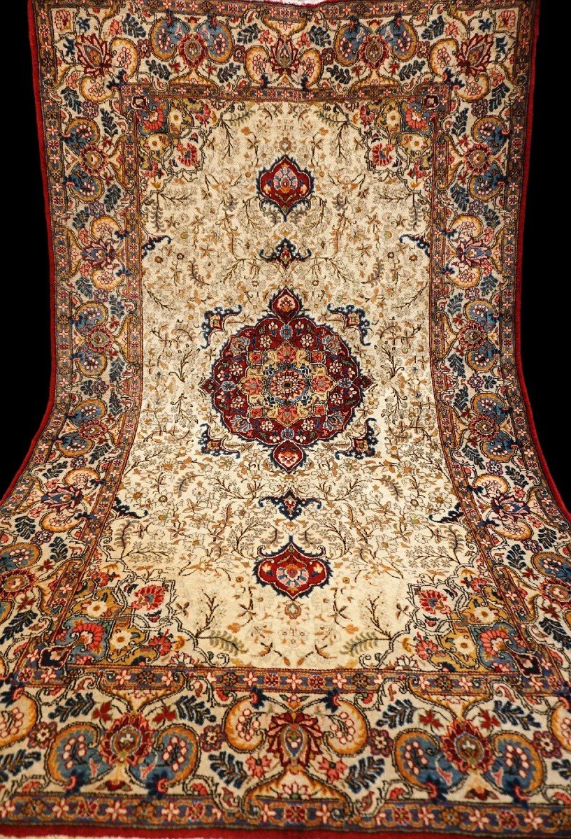 Kashan Rug, 135 X 213 Cm, Hand-knotted Wool In Iran Circa 1960, Rare Design, In Very Good Condition-photo-3
