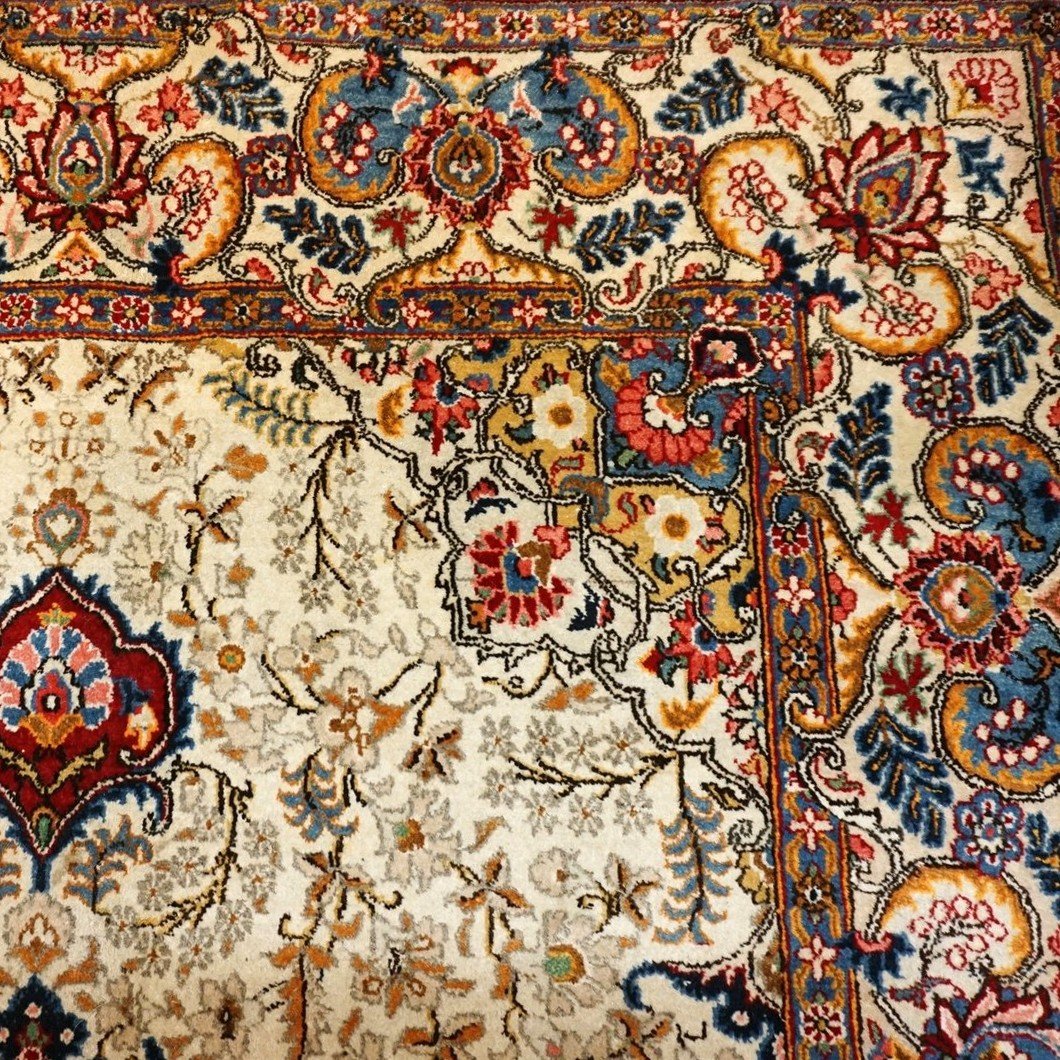 Kashan Rug, 135 X 213 Cm, Hand-knotted Wool In Iran Circa 1960, Rare Design, In Very Good Condition-photo-4