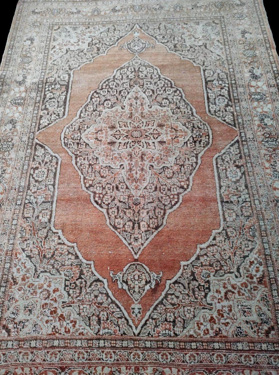 Old Tabriz Rug Called Hadji Jalili, 133 X 200 Cm, Hand-knotted Wool Circa 1880, Iran, حاجي جليل-photo-2