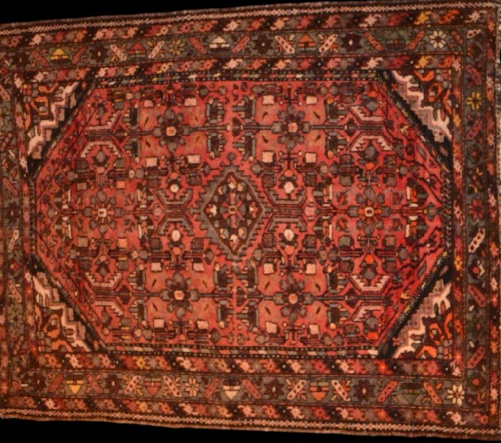 Old Hamadan Rug, 160 Cm X 204 Cm, Hand-knotted Wool Blend, Iran, Circa 1930-1950-photo-4