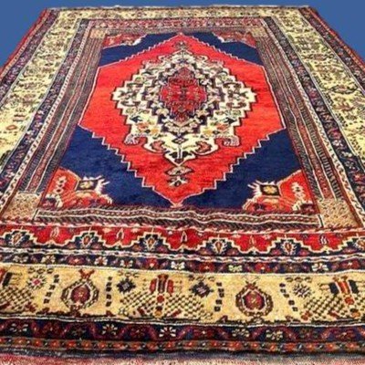 Kutaya Rug, 150 X 225 Cm, Hand-knotted Wool On Wool, Anatolia, Turkey, Circa 1970, Perfect
