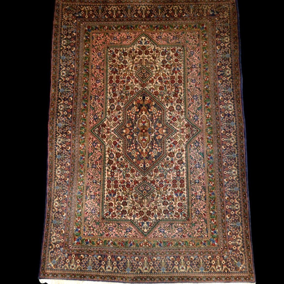 Ghoum Rug, 132 X 203 Cm, Finely And Densely Hand-knotted Wool Circa 1980 In Perfect Condition