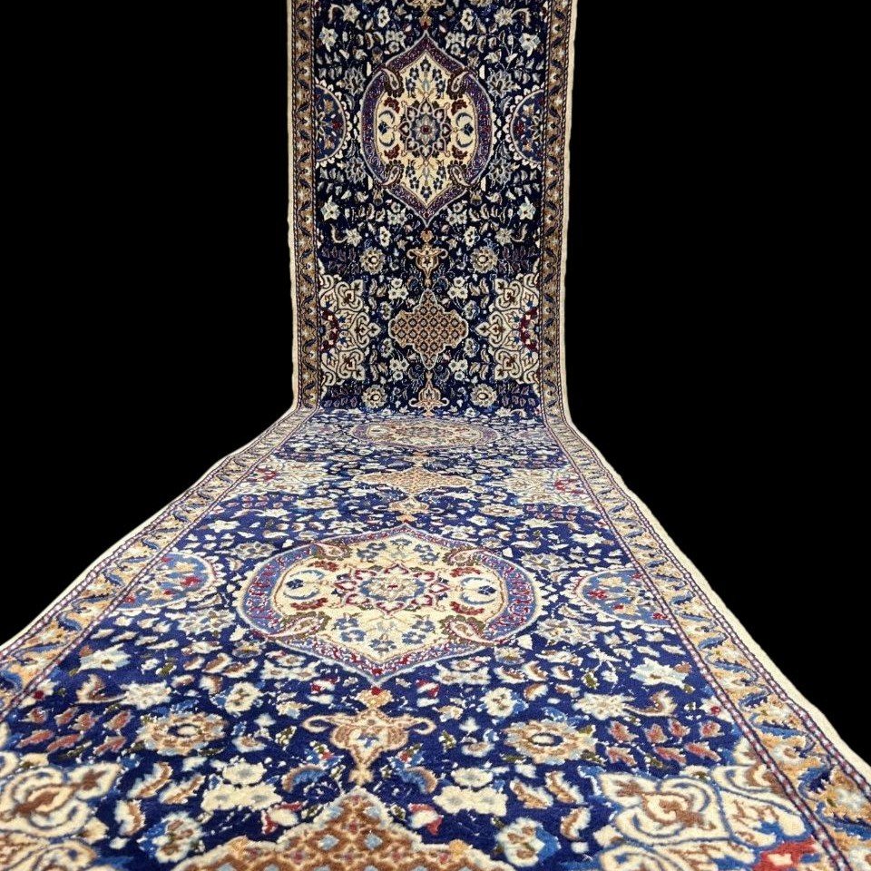 Tapis-galerie Na'in , 93 x 400 cm, laine & soie nouées main en Iran vers 1970, en très bel état-photo-1