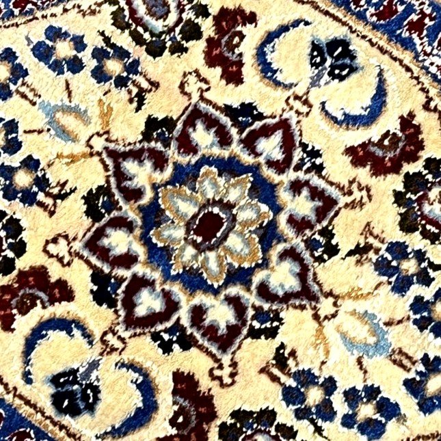 Tapis-galerie Na'in , 93 x 400 cm, laine & soie nouées main en Iran vers 1970, en très bel état-photo-6