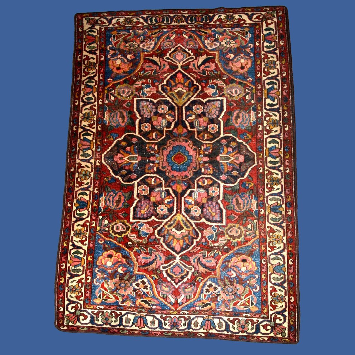 Tapis Bakhtiar ancien, 133 x 198 cm, laine nouée main en Perse, Iran, début du XXème, 1900-1920-photo-7