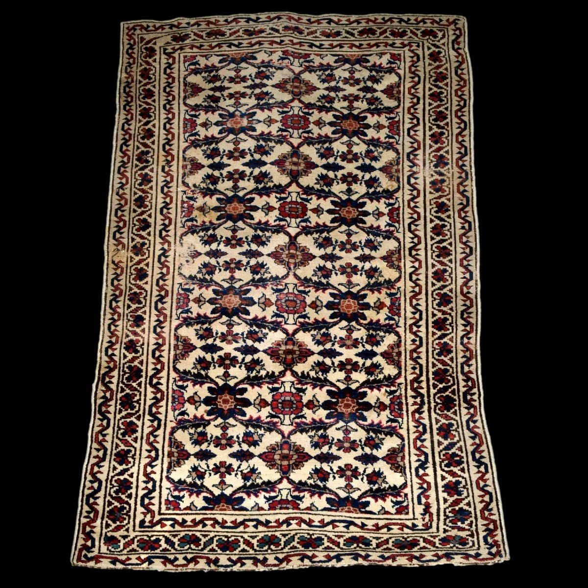 Tapis Veramin ancien, 156 cm x 242 cm, laine nouée main en Perse, Iran, Kadjar, XIXème Siècle-photo-8
