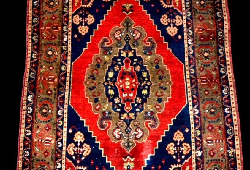 Antique Kutaya Or Kutalaya Rug, 114 X 192 Cm, Wool On Wool, Hand-knotted During The Ottoman Empire-photo-2