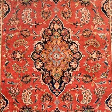 Rare Tapis Kashan floral à décor d'architecture, 136 x 208 cm, laine & soie nouées main, XIXème