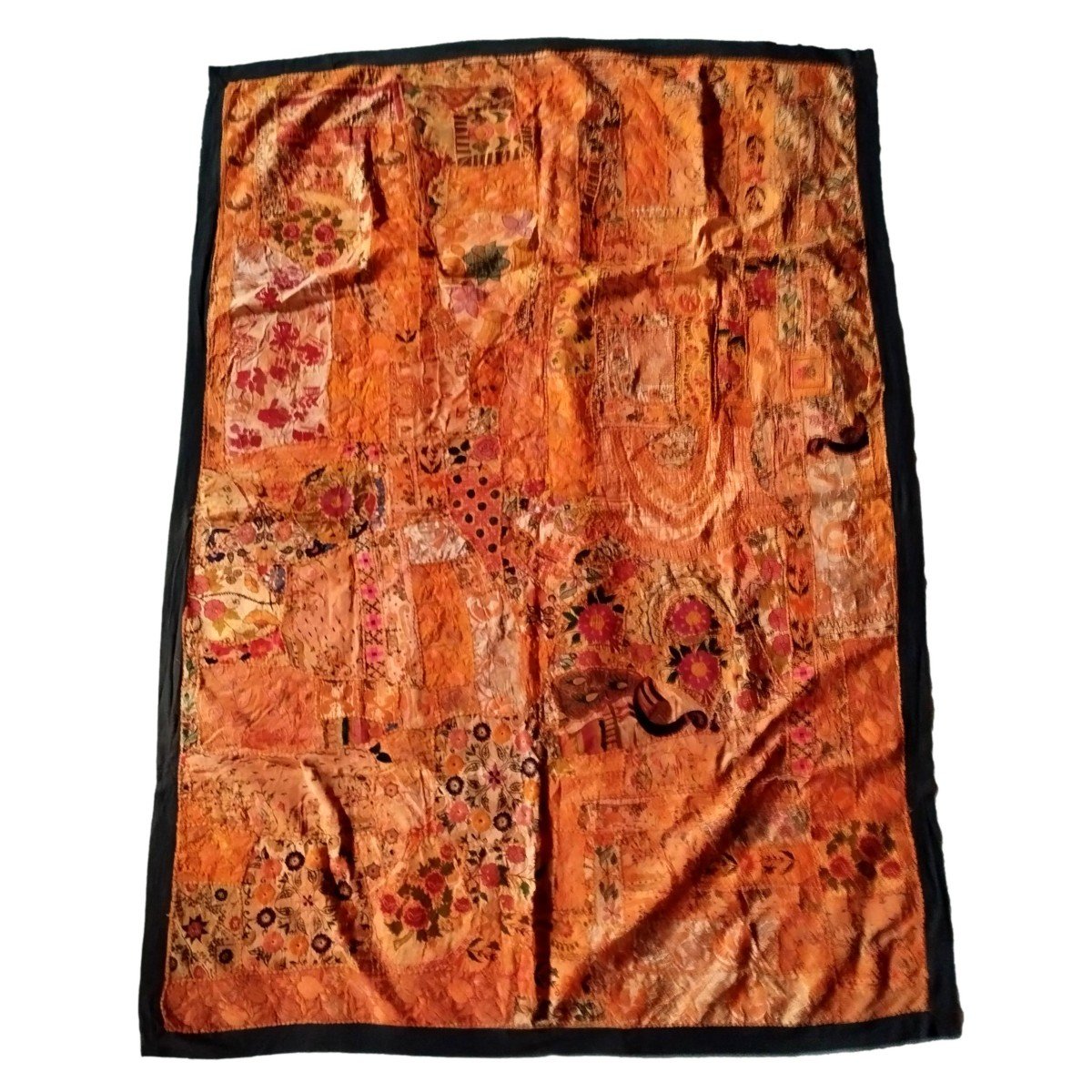 Broderie miroir ou Sheesha ancien, 170 x 238 cm, Gujarat, Inde , 1980, très bon état-photo-4