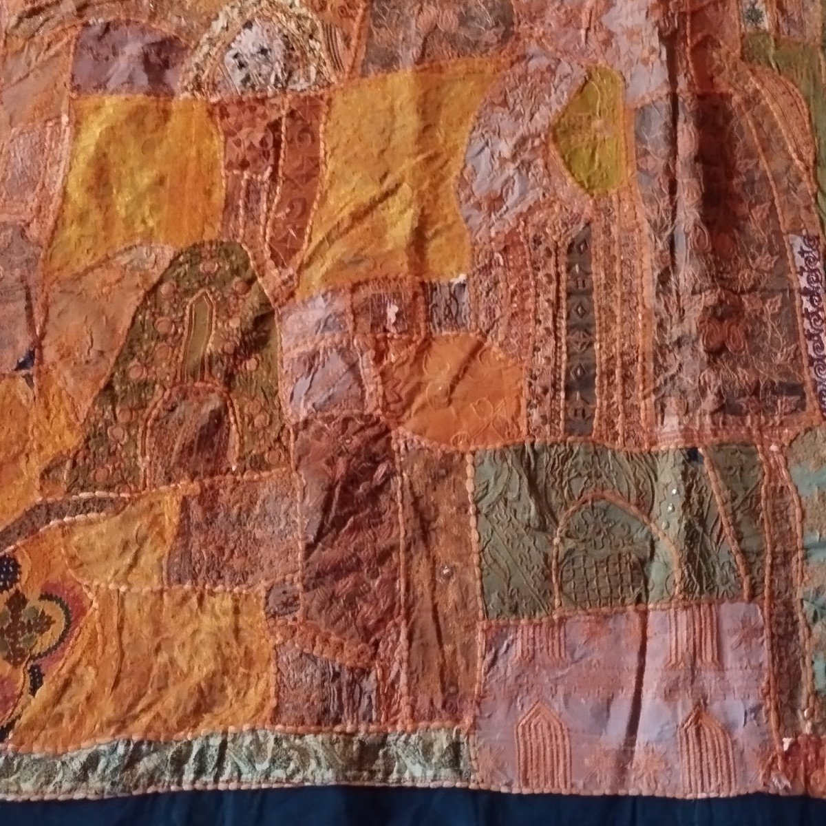Antique Mirror Embroidery Or Sheesha, 200 X 225 Cm, Gujarat, India, 1980, Very Good Condition-photo-1