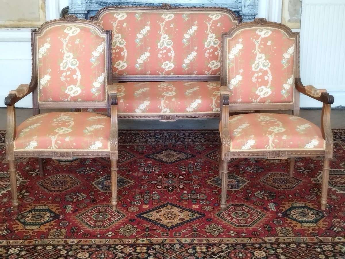 Deux fauteuils et une banquette de  style Louis XVI , fin du XIXème,  Début du XXème siècle-photo-2