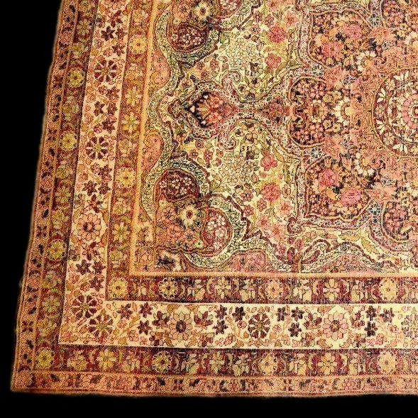 Kirman Carpet Circa 1880, 136 X 179 Cm, Hand-knotted Wool In Persia, Iran, Kajar Dynasty-photo-4