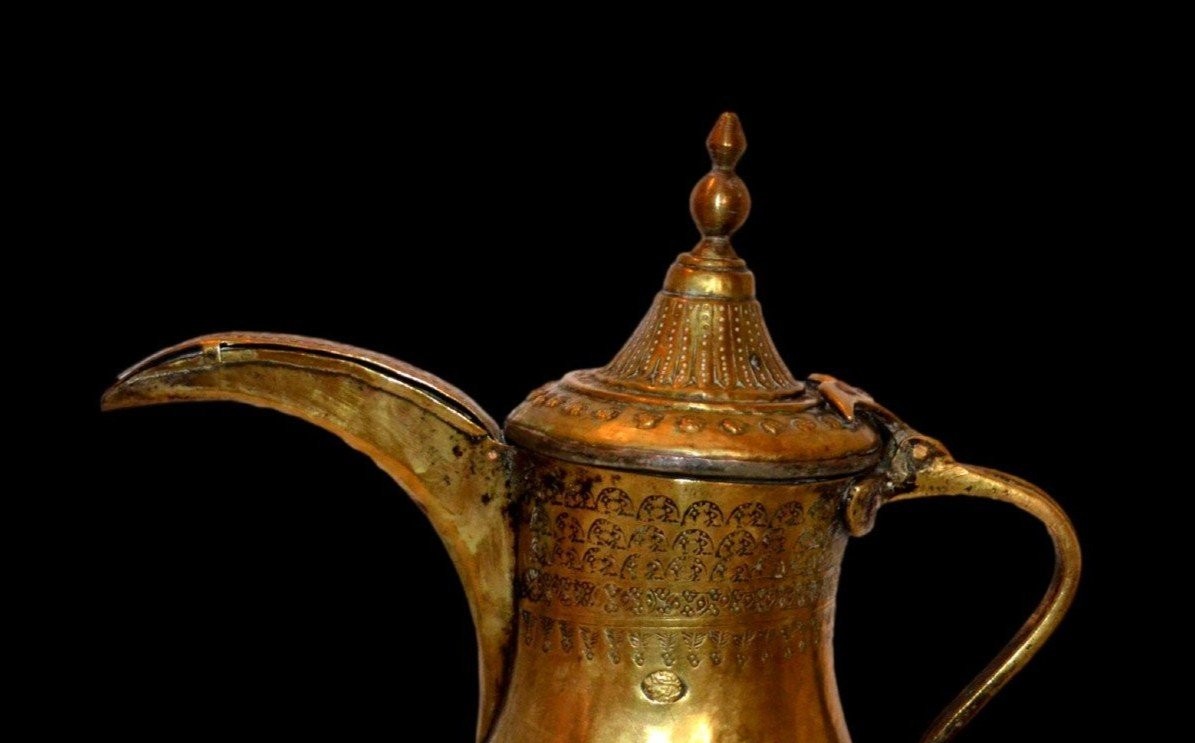 Traditional Dallah Coffee Pot, Brass And Bronze, H 31 Cm, Persian Gulf 19th Century-photo-3