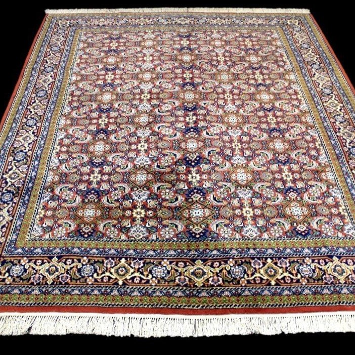 Tabriz Rug, 195 X 258 Cm, Khoy Type, Hand-knotted In Wool Circa 1980, In Very Good Condition