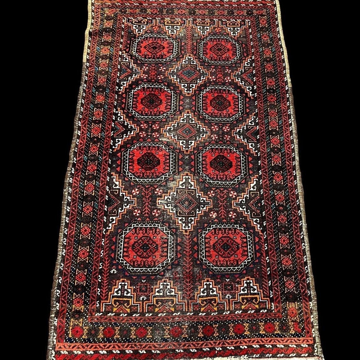 Tapis Baloutche, 95 x 158 cm, laine sur laine nouée main au milieu du XXème siècle, Afghanistan