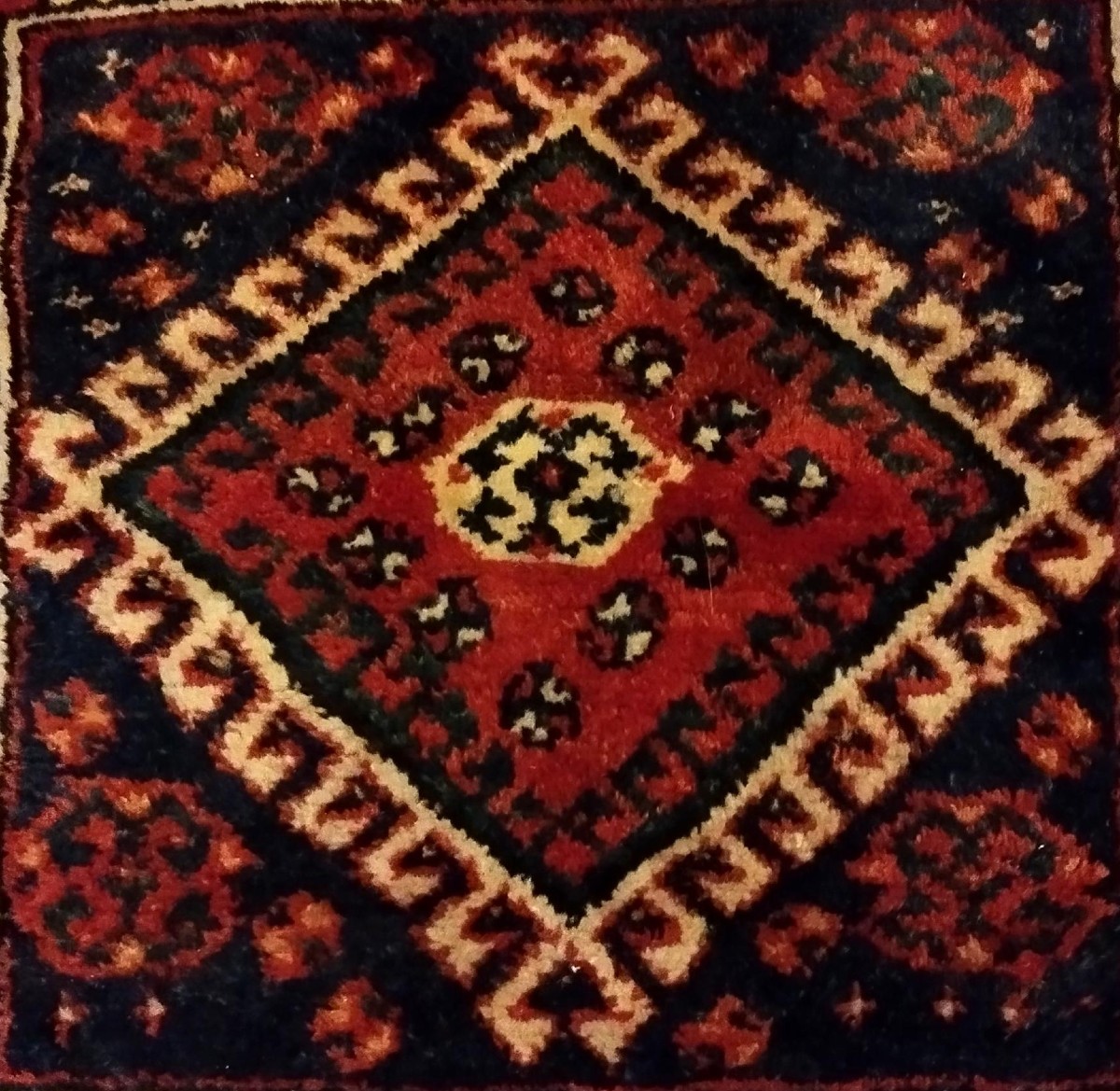 Gashgaïs Rug, 47 X 54 Cm, Wool On Wool, Hand-knotted Before 1950 In Iran-photo-2