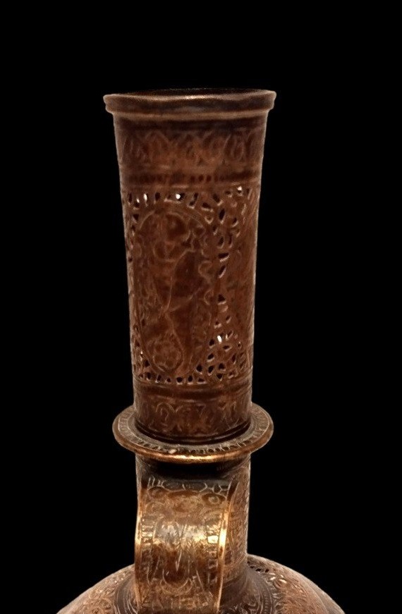 Bougeoir,  Chamdân Kadjar, laiton ciselé & ajouré, Iran, "l'empire des roses"  XIXème Siècle-photo-4