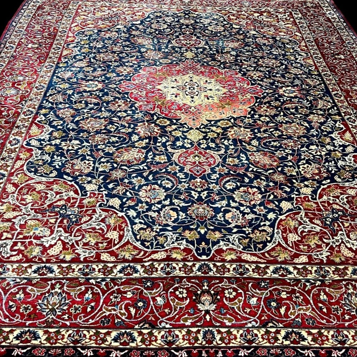 Isfahan Rug, 298 Cm X 384 Cm, Hand-knotted Kork Wool, Iran, Persia, Circa 1950