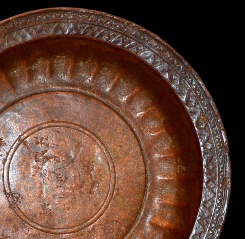 Bassin ancien godronné duTurkménistan, XVIIIème-XIXème siècle, Asie centrale, très bel état-photo-4