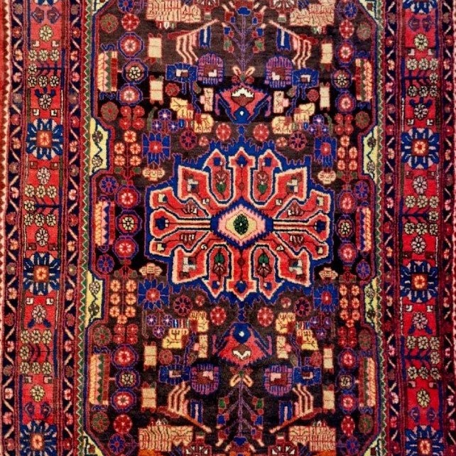 Tapis Nahavand, 163 x 306 cm, laine kork nouée main en Iran vers 1970 en parfaite condition-photo-1